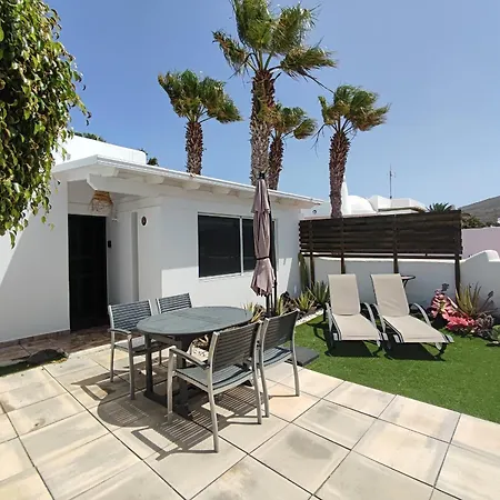 Apartment The White House With Pool - *