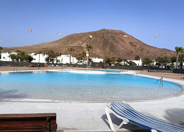 Apartamento The White House With Pool - Playa Blanca (Lanzarote)